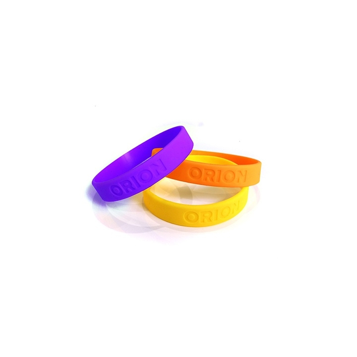 silicone bracelet with engraving